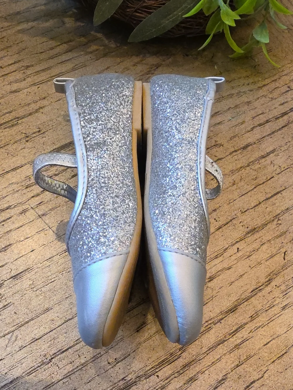 Disney Silver Glitter Mary Jane Flats Size 11 - Kids Shoes
